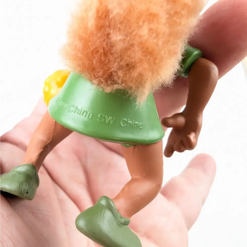 1995 McDonalds Disney Robin Hood Happy Meal Toy Figure Fuzzy Tail